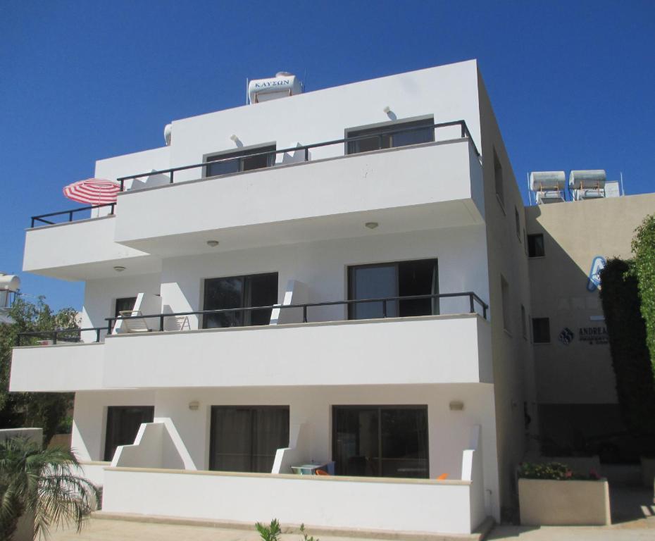 Andries Apartments Paphos 外观 照片